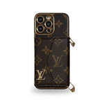 モノグラムiPhoneケース カードホルダー&ストラップ付き- FQB241719