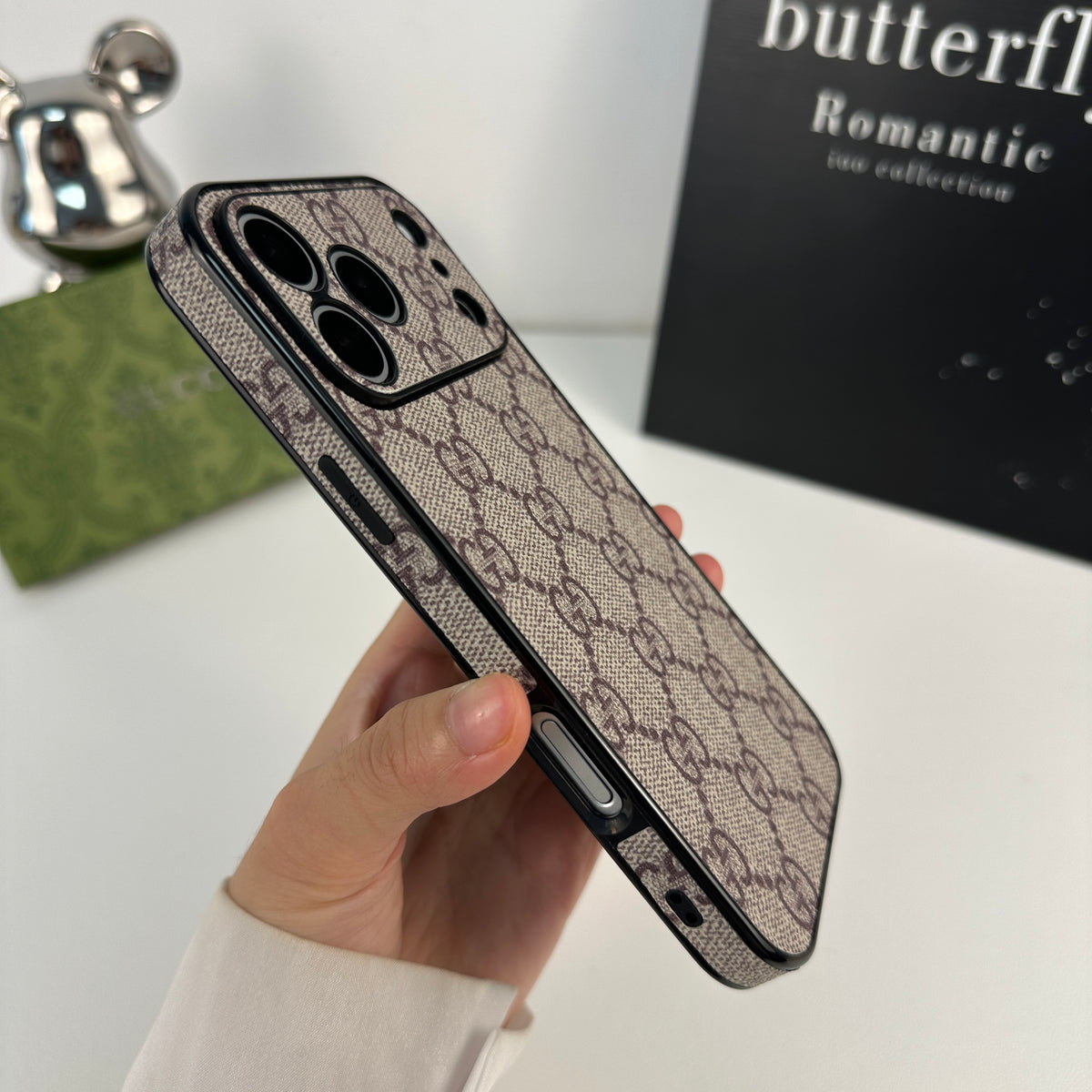 クラシックのMonogram iPhone ケース茶色 - OKLV0113