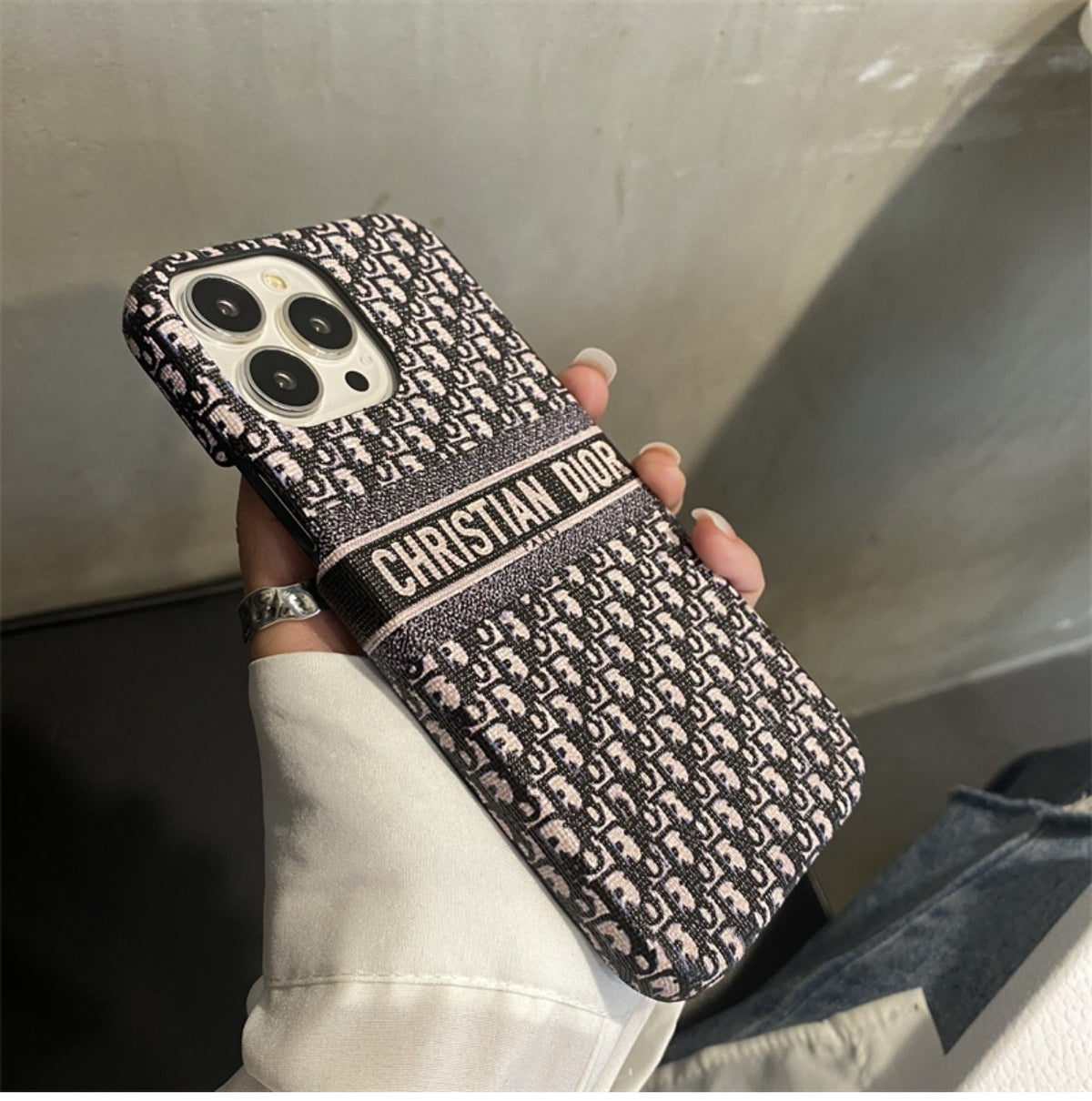 CD黒文字iPhoneケース -DKK241439