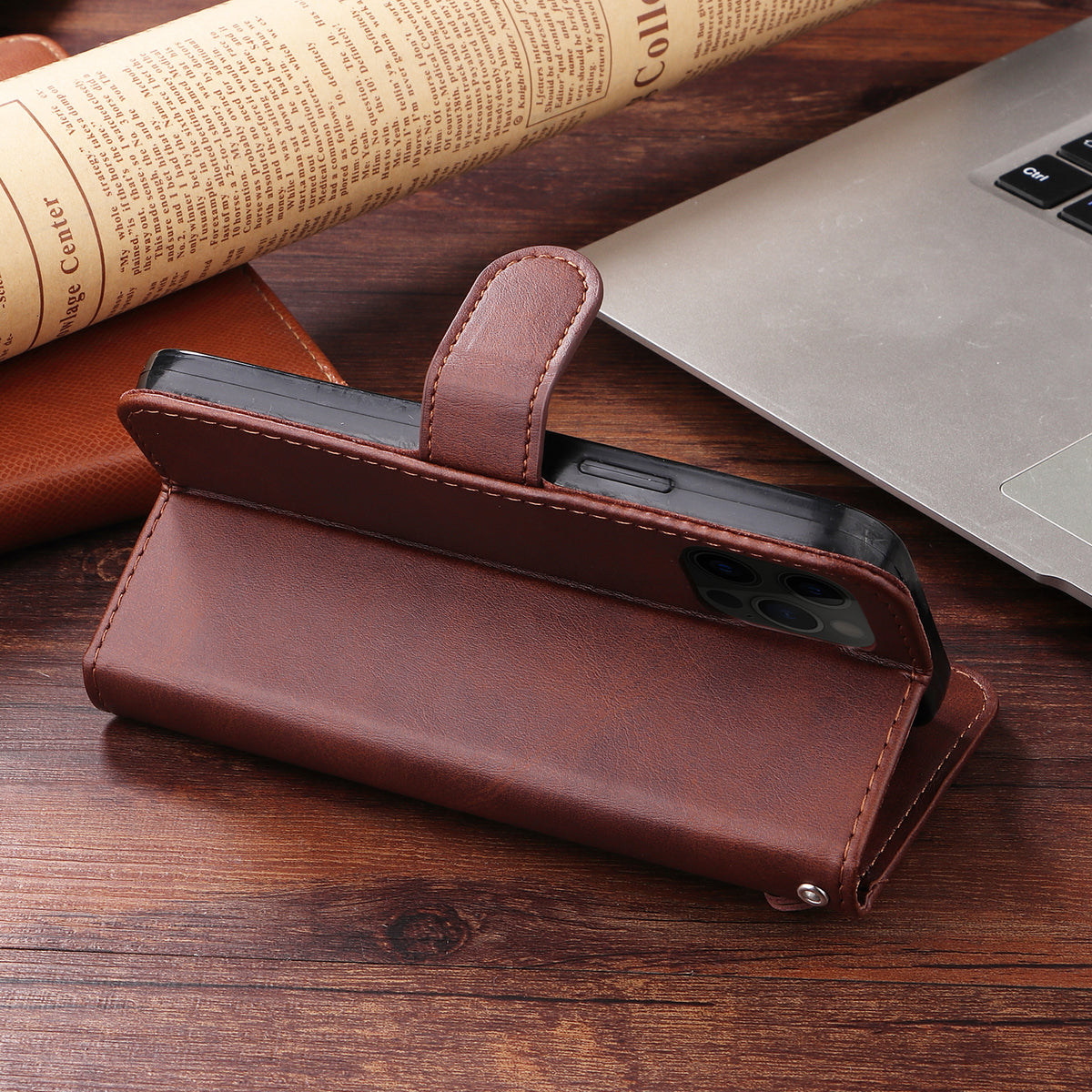 牛革製茶色のiPhoneケース ジッパー付き手帳型カードホルダー-LLN240709