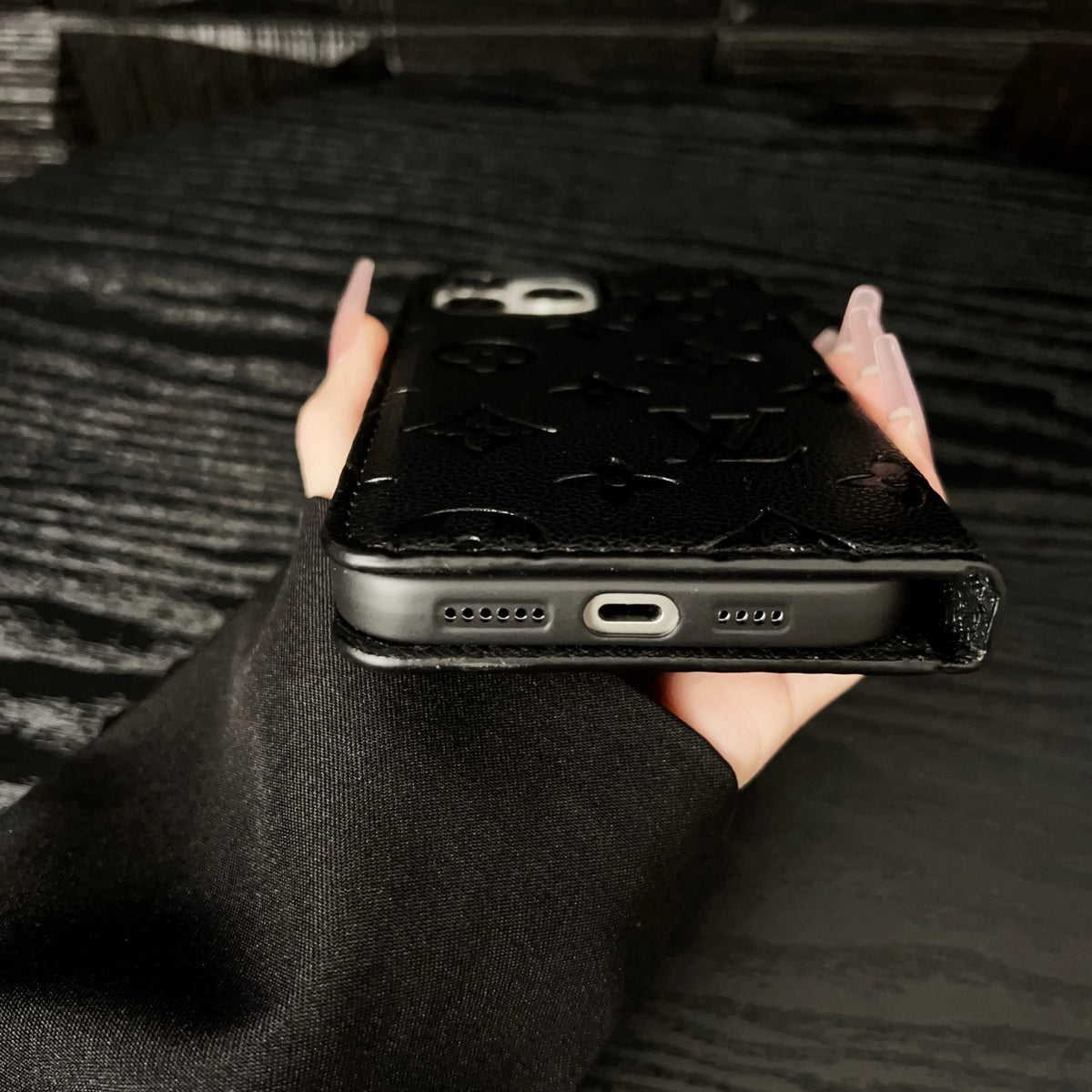 モノグラム高級レザー手帳型iPhoneケース カード収納付き-OKHYL003