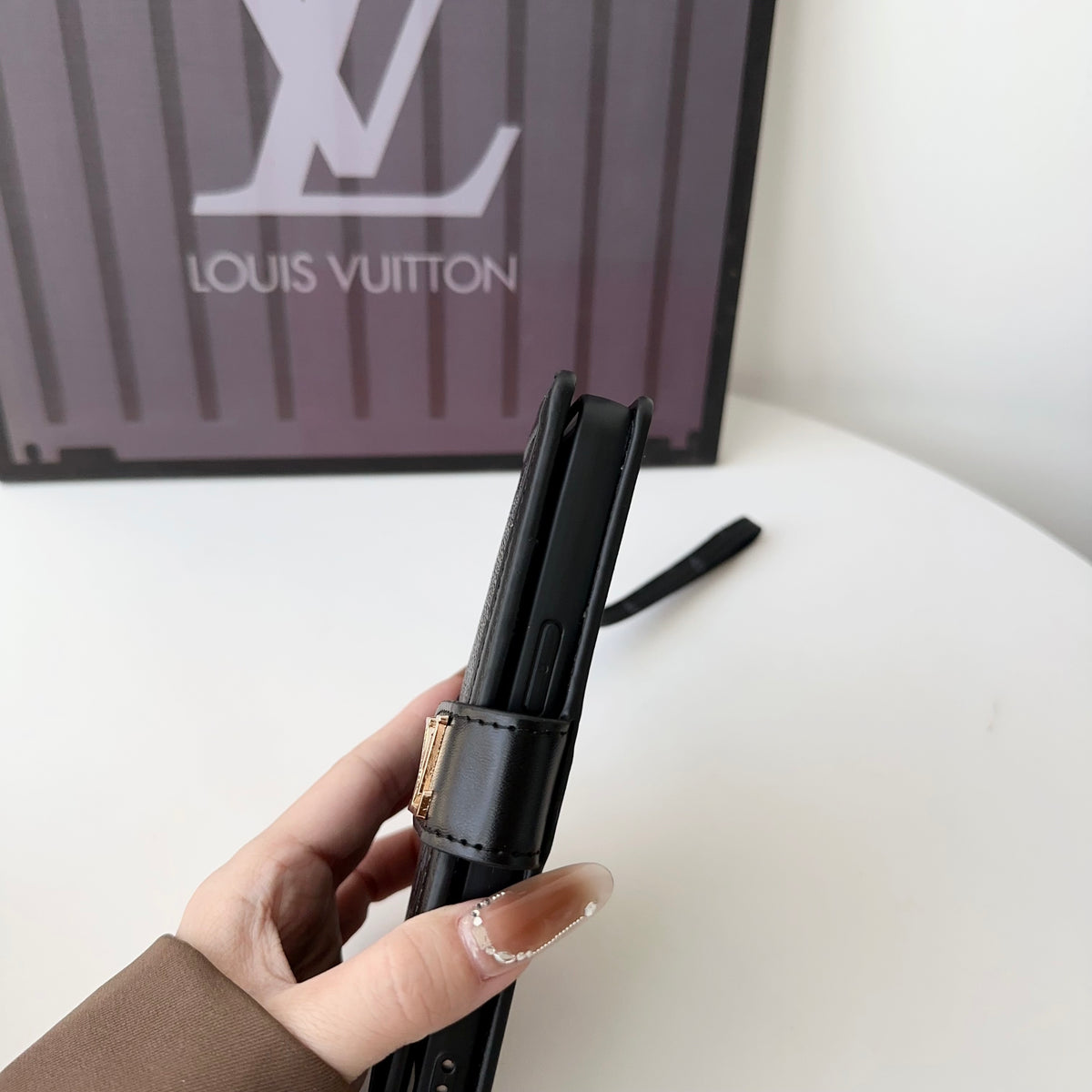 クラシックレザー フォールド モノグラム iPhoneケース(カード・紙幣ホルダー付き)-OKMTY001