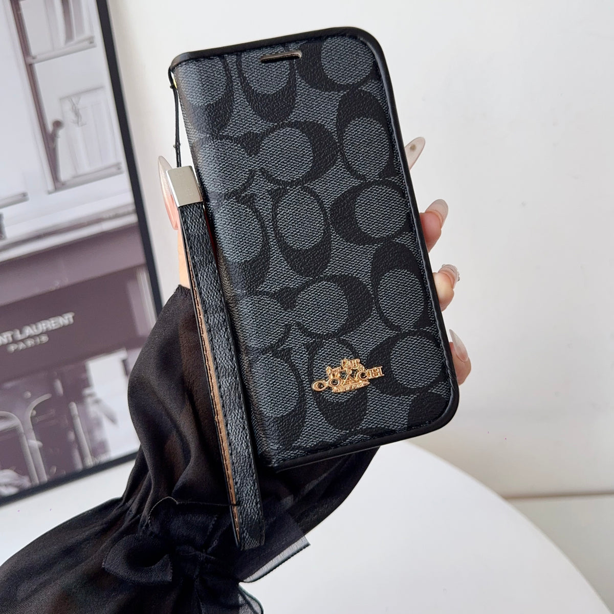 上品CHクラシック ウォレットフォールド式 iPhoneケース 黒-OKCH004