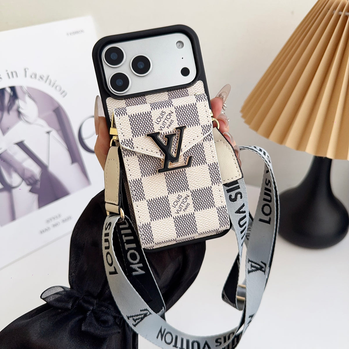 上品Monogram ウォレット&ショルダーストラップ付 iPhoneケース 黒-OKLV003