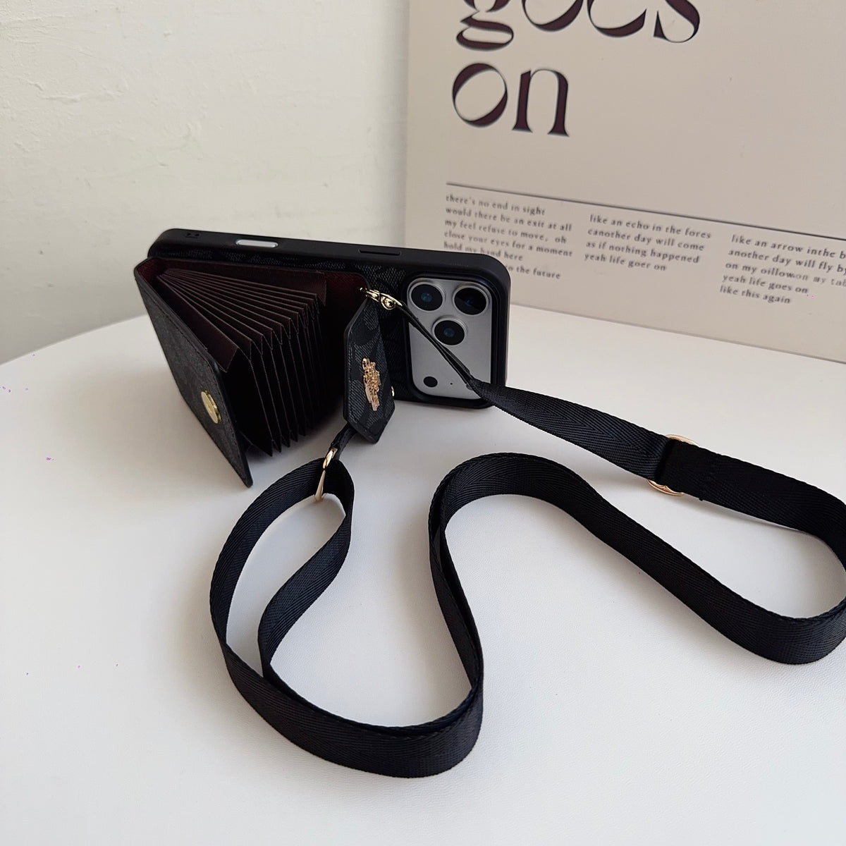 上質CH ウォレット&ショルダーストラップ付 iPhoneケース 黒-OKCH005