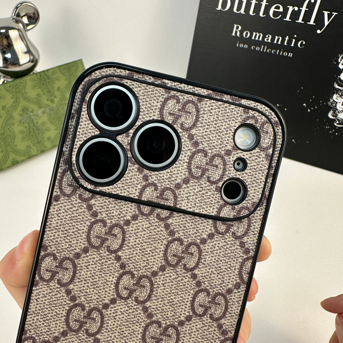 クラシックのMonogram iPhone ケース茶色 - OKLV0113