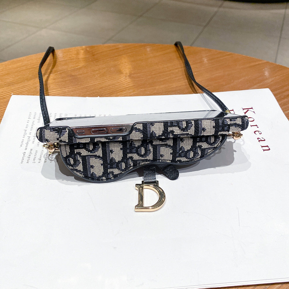 CDiPhoneケース　カードホルダーと斜め掛け付き-QBS240315