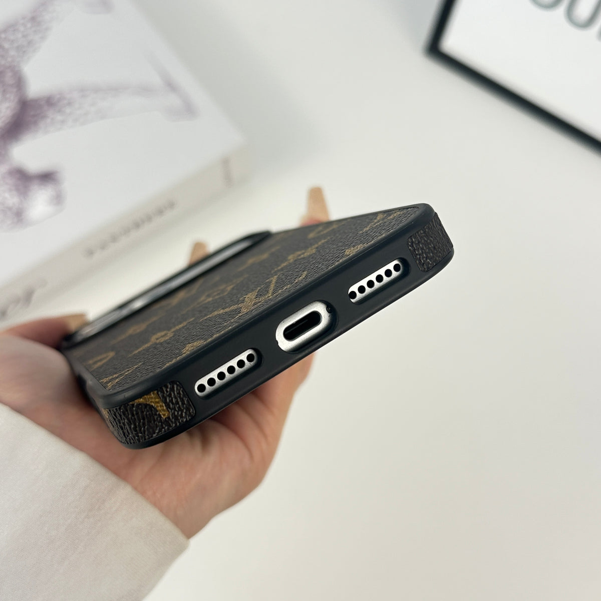 高級感のあるMonogramiPhoneケースiPhone 17シリーズ用 大印刷-OKLV014