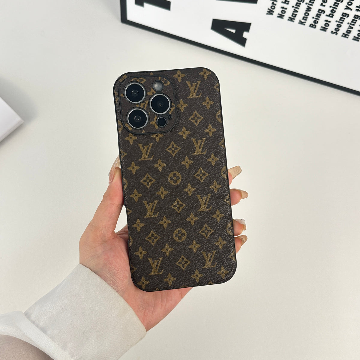 高級のMonogramiPhoneケース小印刷-OKLV019