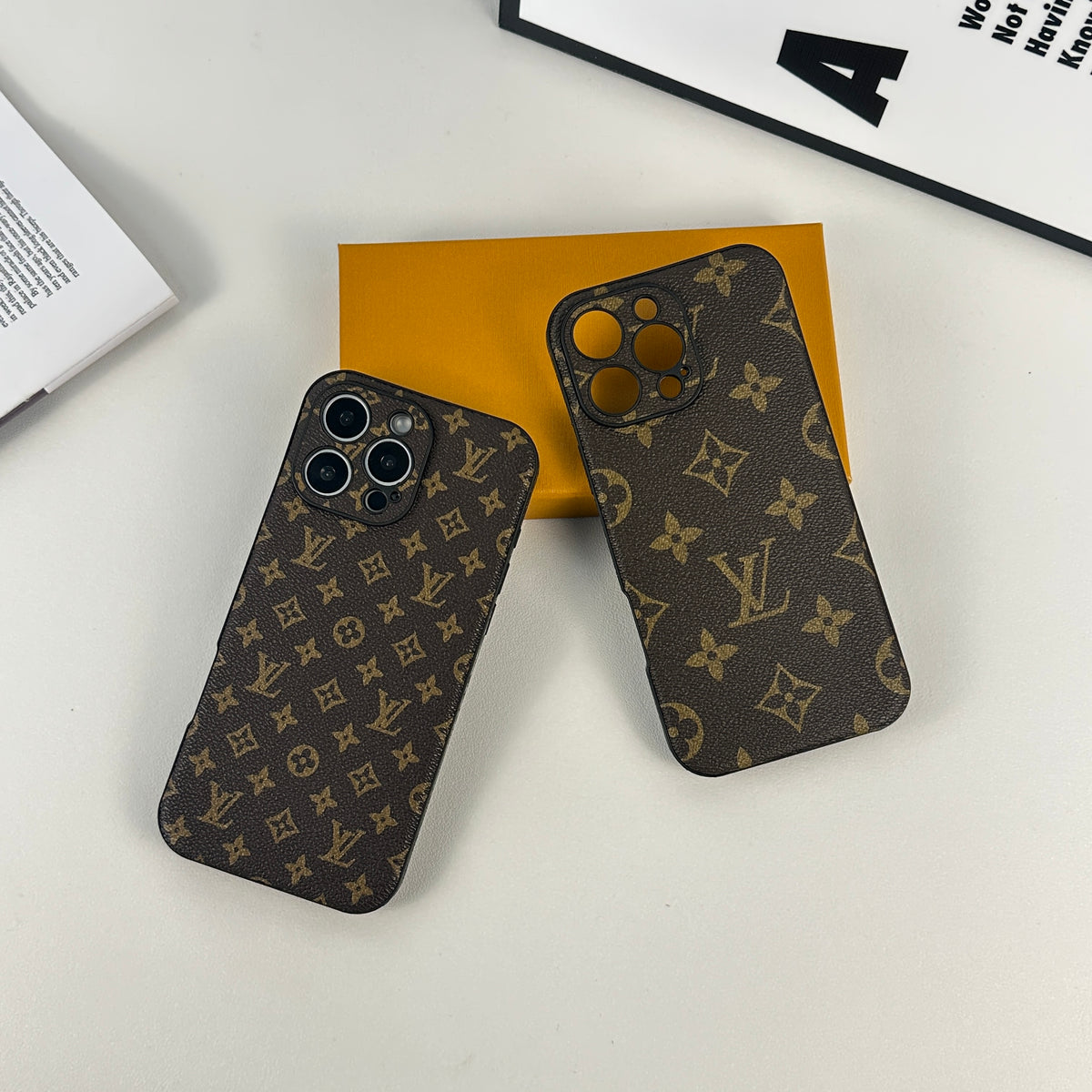 高級のMonogramiPhoneケース小印刷-OKLV019