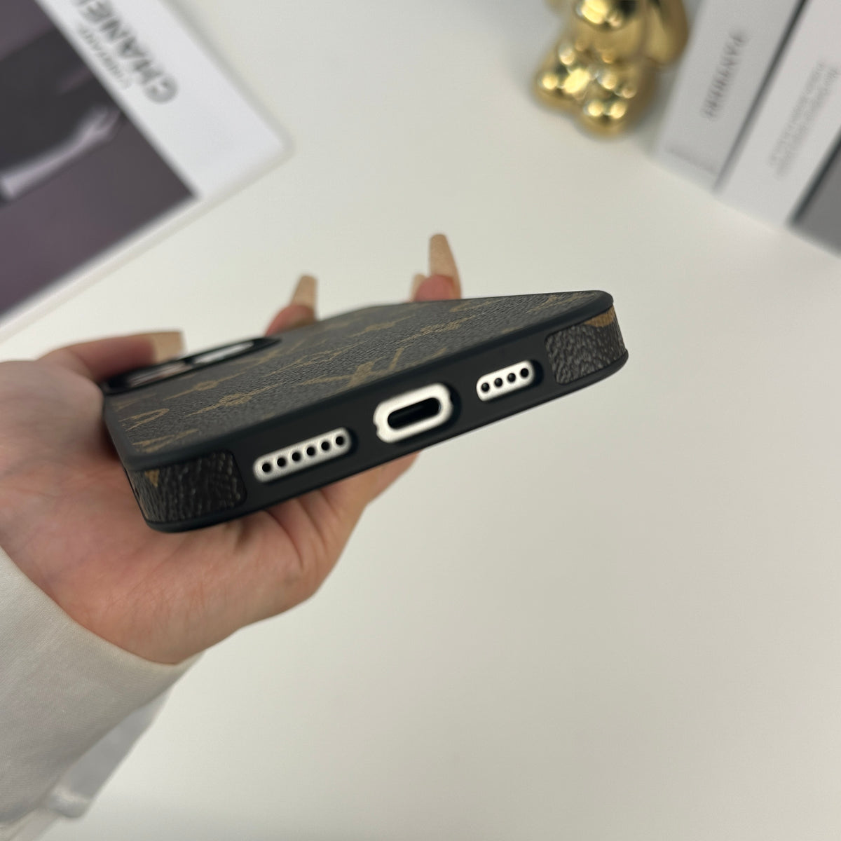 エレガントレザーのMonogram iPhoneケース大印刷-OKLV024