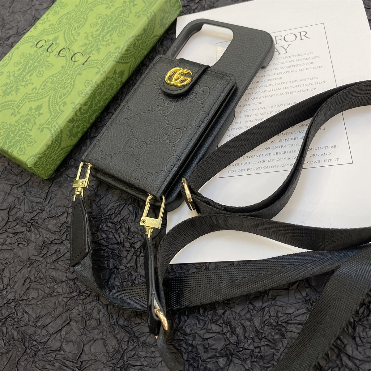 GGレザーブラックiPhoneケース,マウントとストラップ -SXK240513