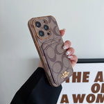 CH革の茶色iPhoneケースとカードケース-KB241651