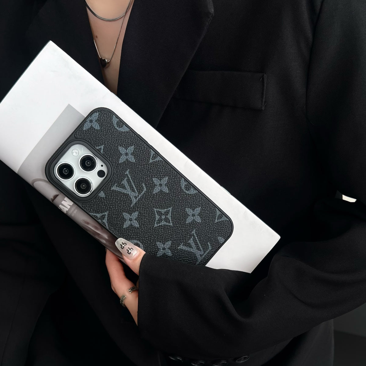 クラシックなMonogramイエロー柄 iPhoneケース-OKLV001