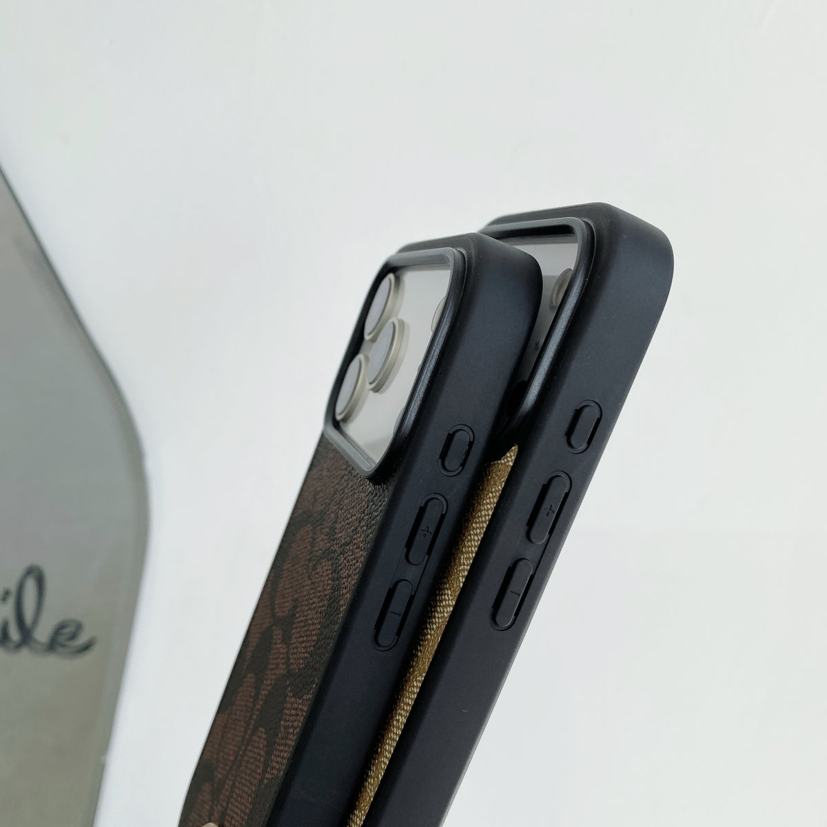 高品質なCHブラウン iPhoneケース-OKCH005