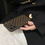 高級レザーiPhoneケースのアルファベット iPhone 17シリーズケース-CRK251154