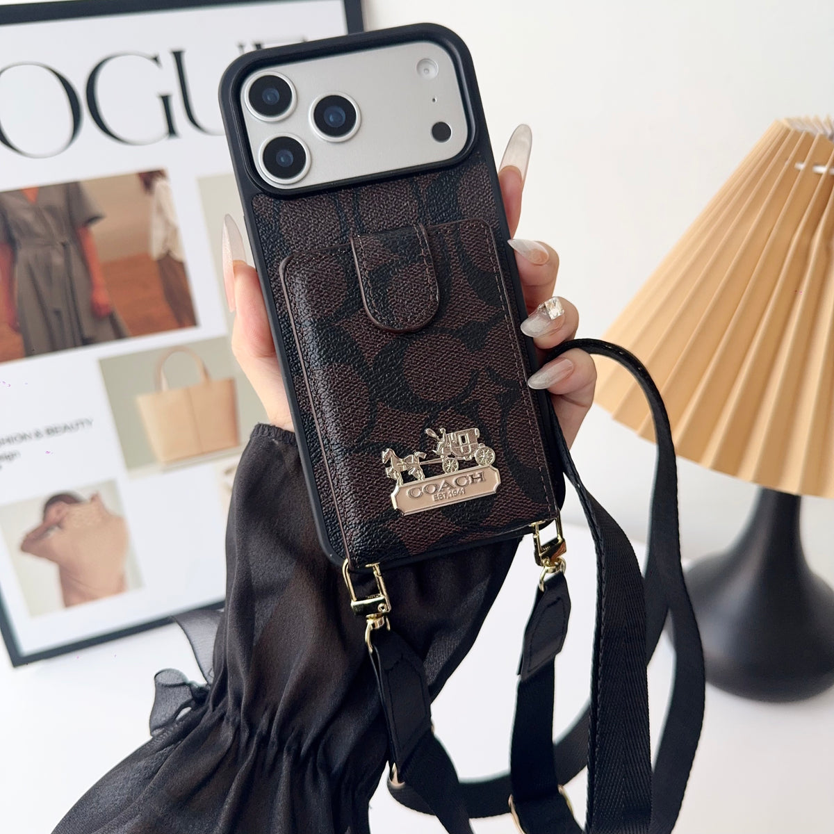 高級感CH マネークリップ付 iPhoneケース 黒-OKCH006
