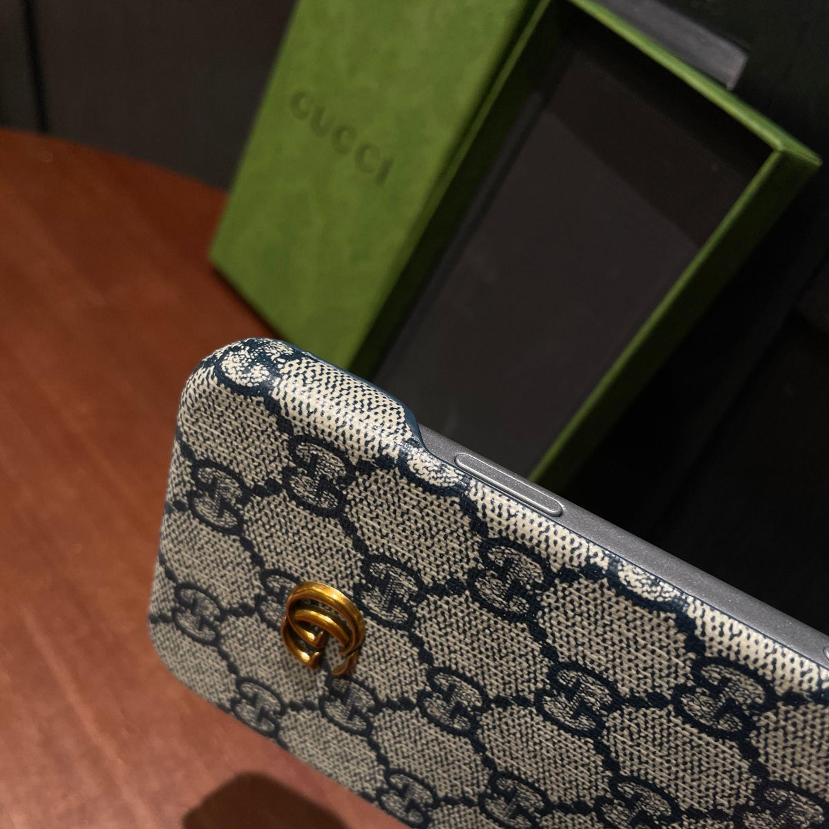 エレガントなGGブルー iPhoneケース-OKGG001